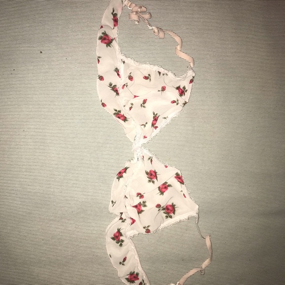 Rose Patterned Bralette - Picture 3 of 3